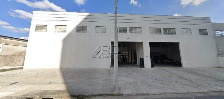 Galpao para aluguel no Utinga: 