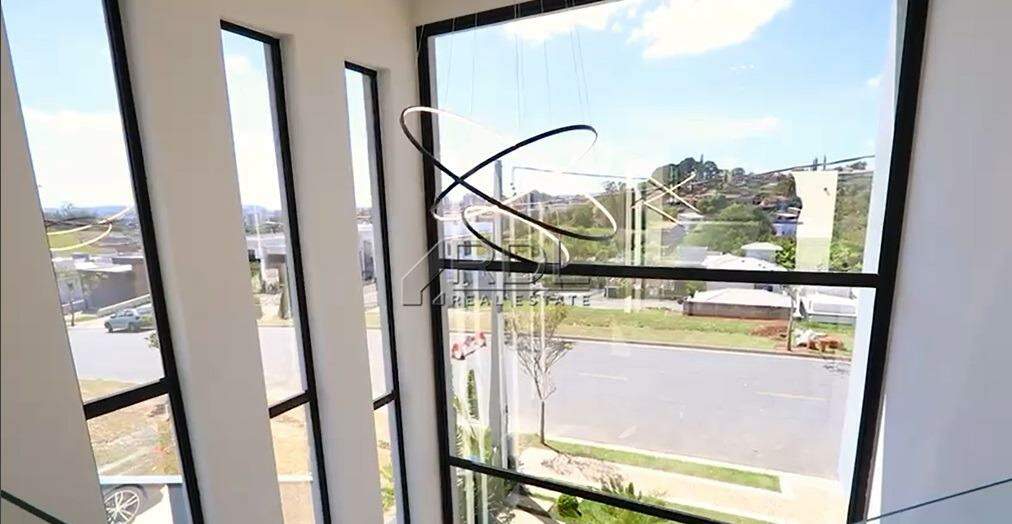 Casa em Condomínio à venda no Residencial Fazenda Santa Rosa Fase 1: 