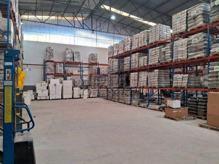 Galpao para aluguel no Campestre: 