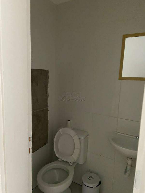 Sala à venda no Santo Antônio: 