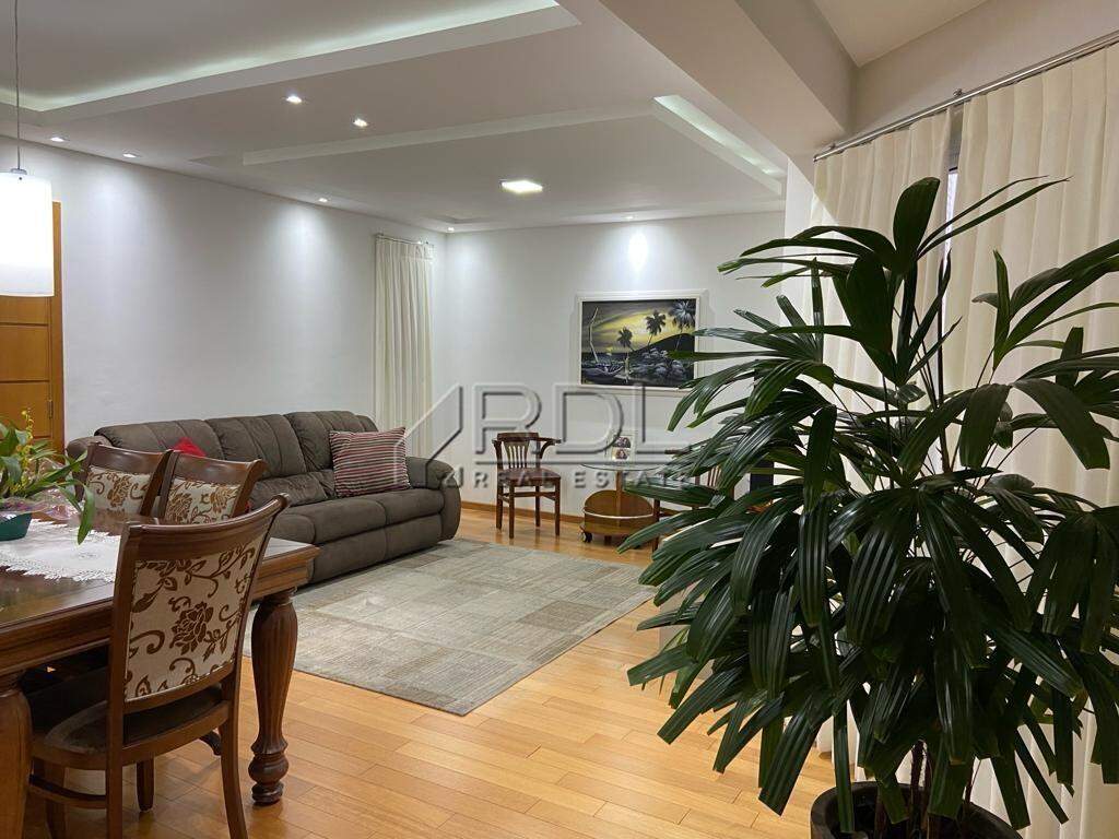 Apartamento à venda no VILA BASTOS: 