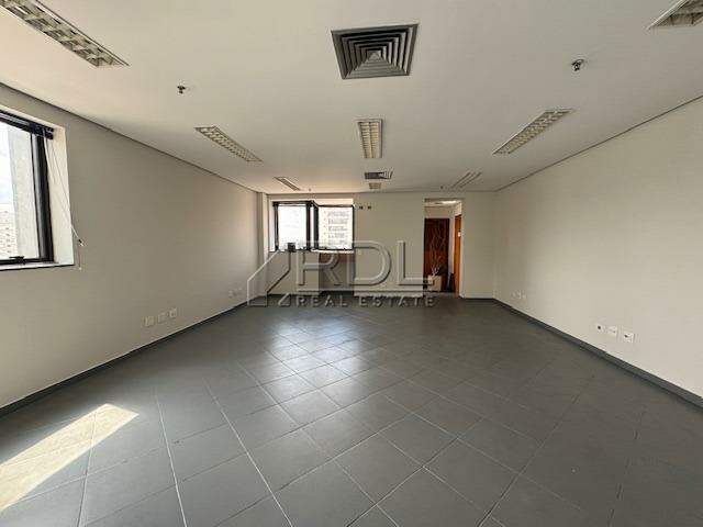 Sala à venda no JARDIM: 