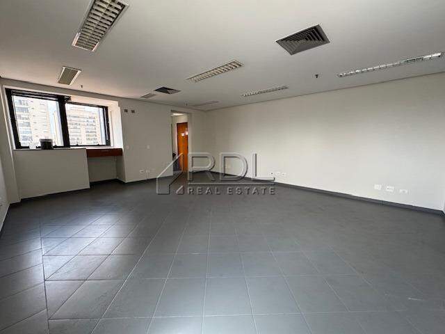 Sala à venda no JARDIM: 
