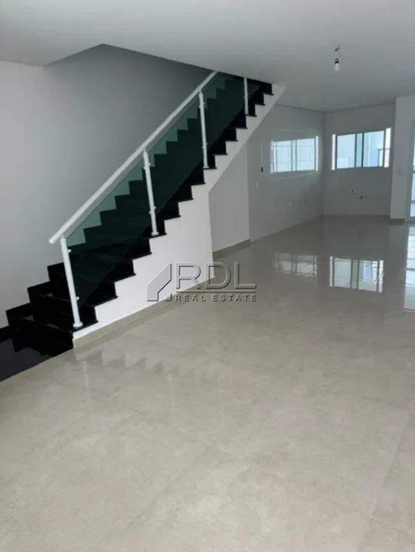 Sobrado à venda no Vila Marina: 