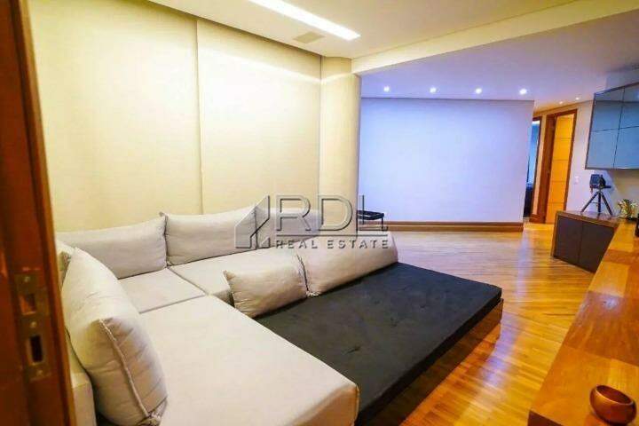 Apartamento à venda no JARDIM: 