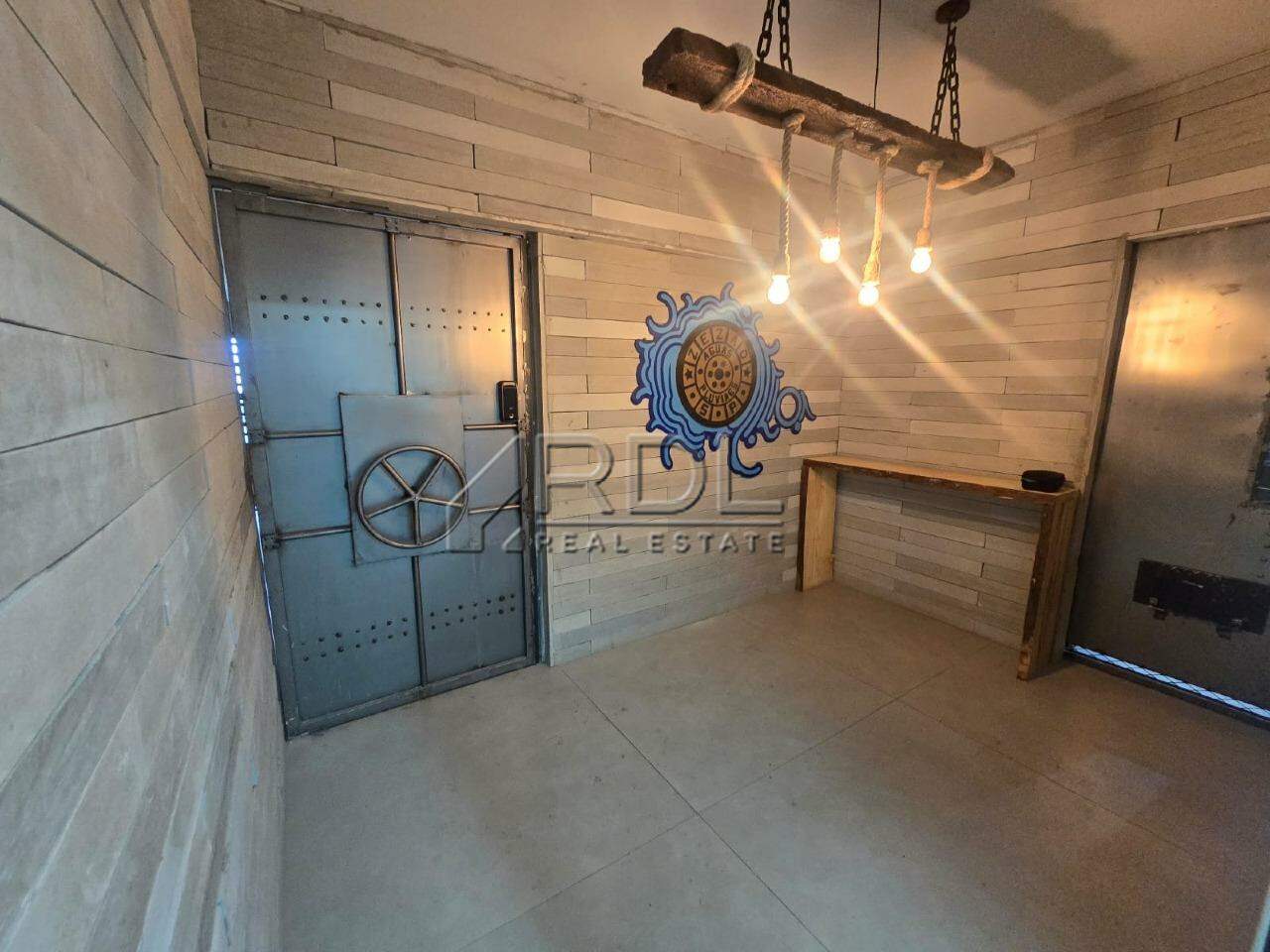 Sala à venda no JARDIM: 