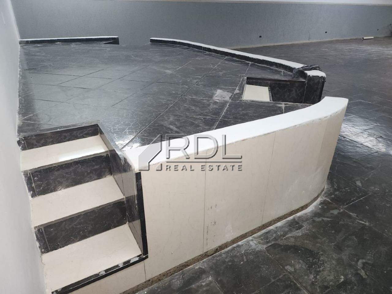 Salao para aluguel no Parque das Américas: 