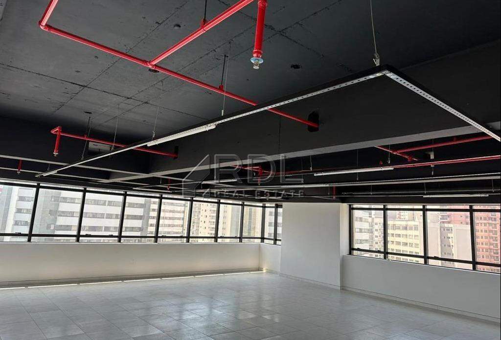 Sala para aluguel no Centro: 