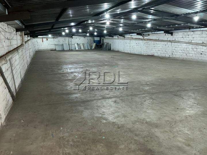 Predio para aluguel no Centro: 