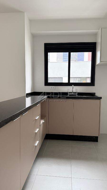 Apartamento para aluguel no Parque das Nações: 