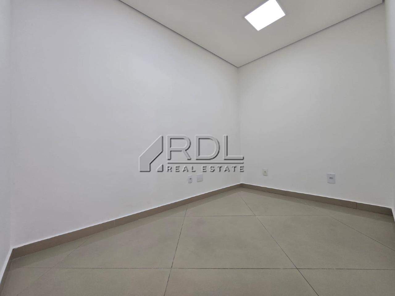Salao para aluguel no Vila Assunção: 