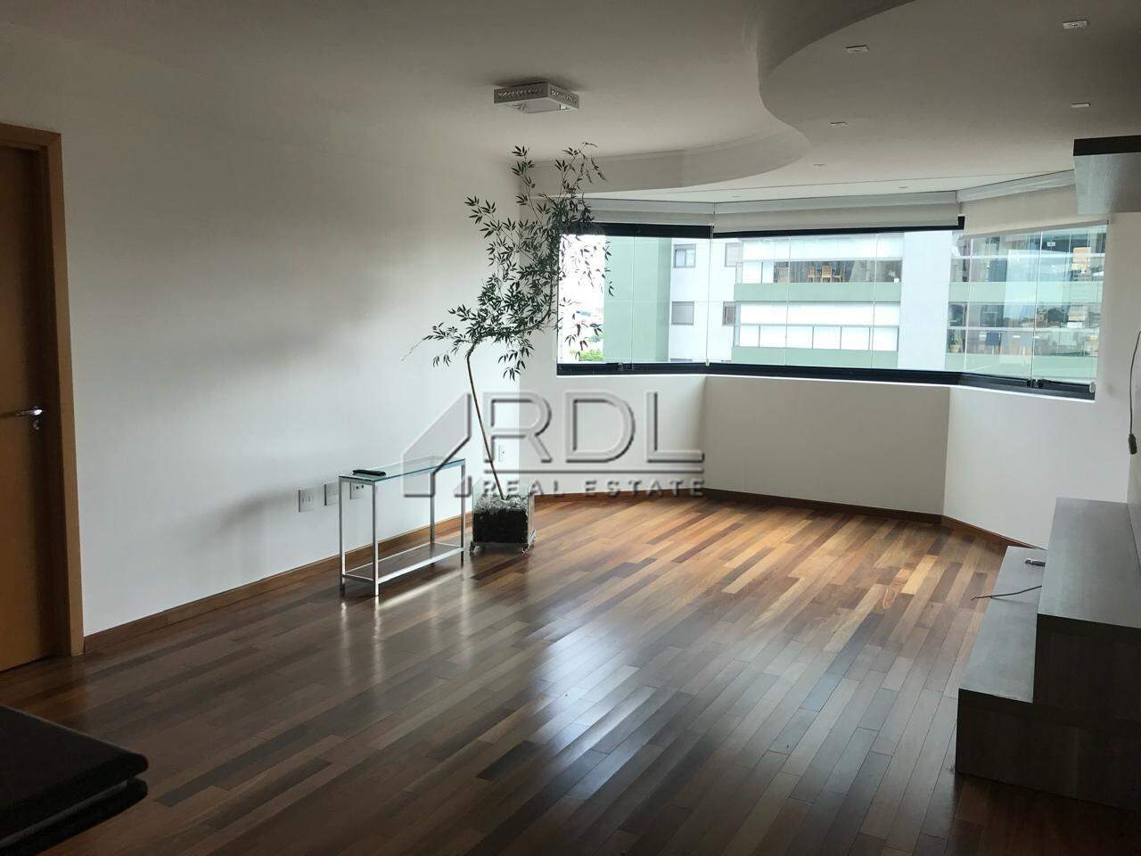 Apartamento para aluguel no JARDIM: 