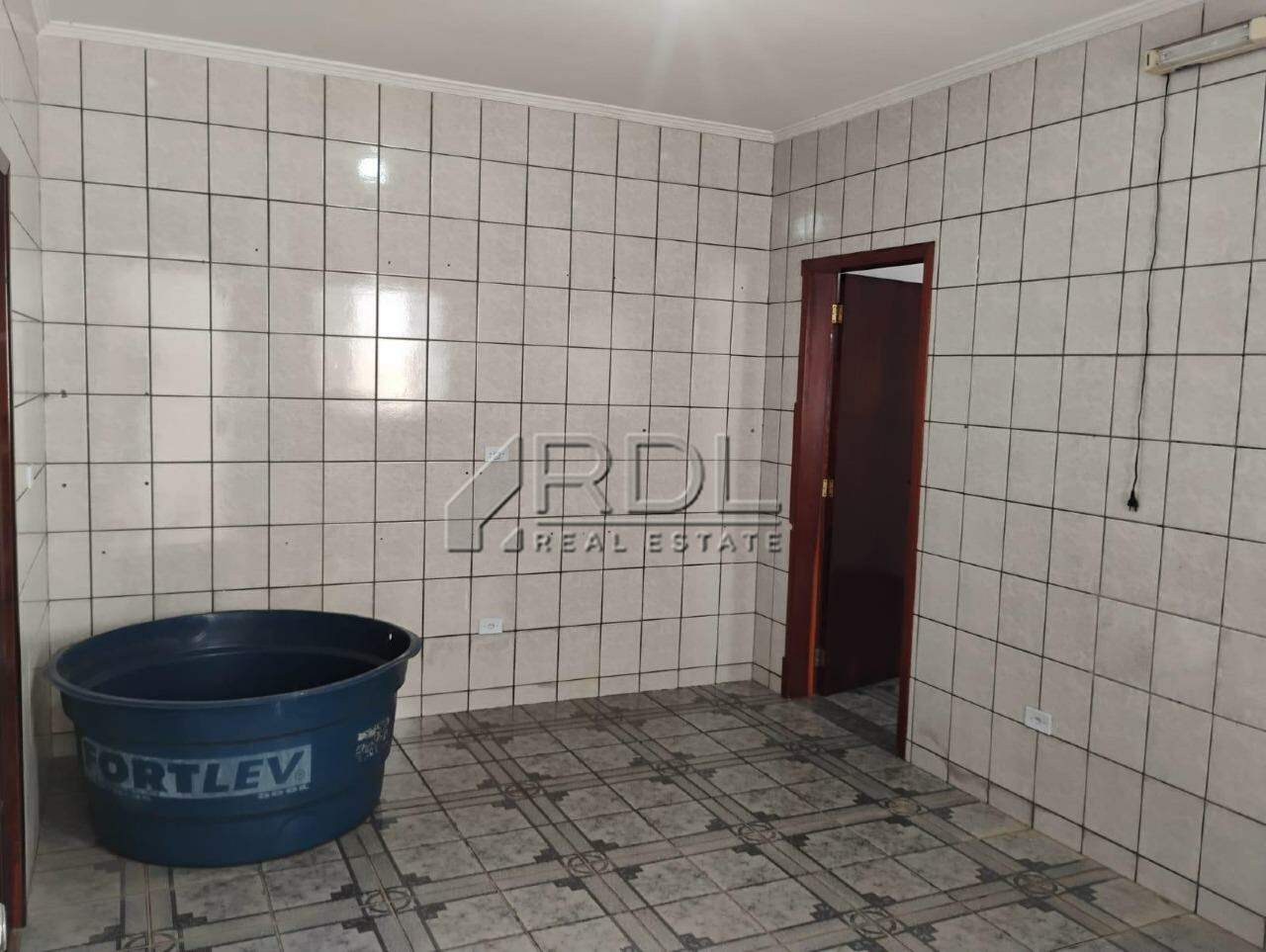 Sobrado à venda no Vila Luzita: 