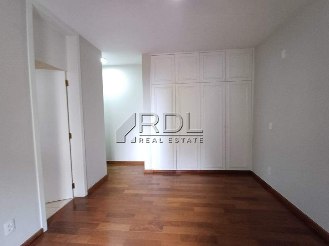 Apartamento à venda no JARDIM: 