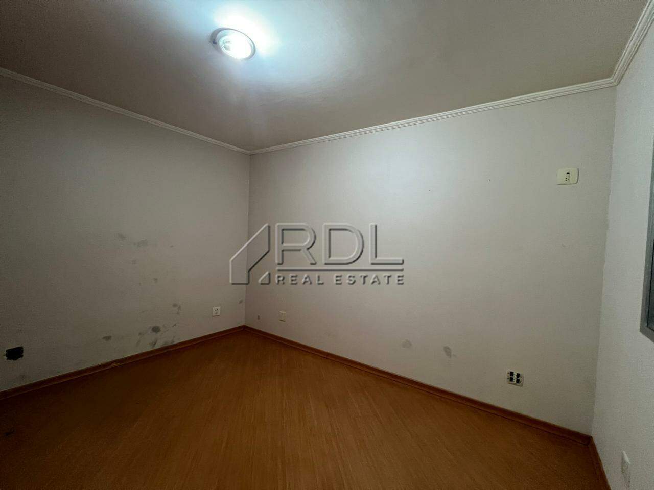 Casa para aluguel no Vila Assunção: 