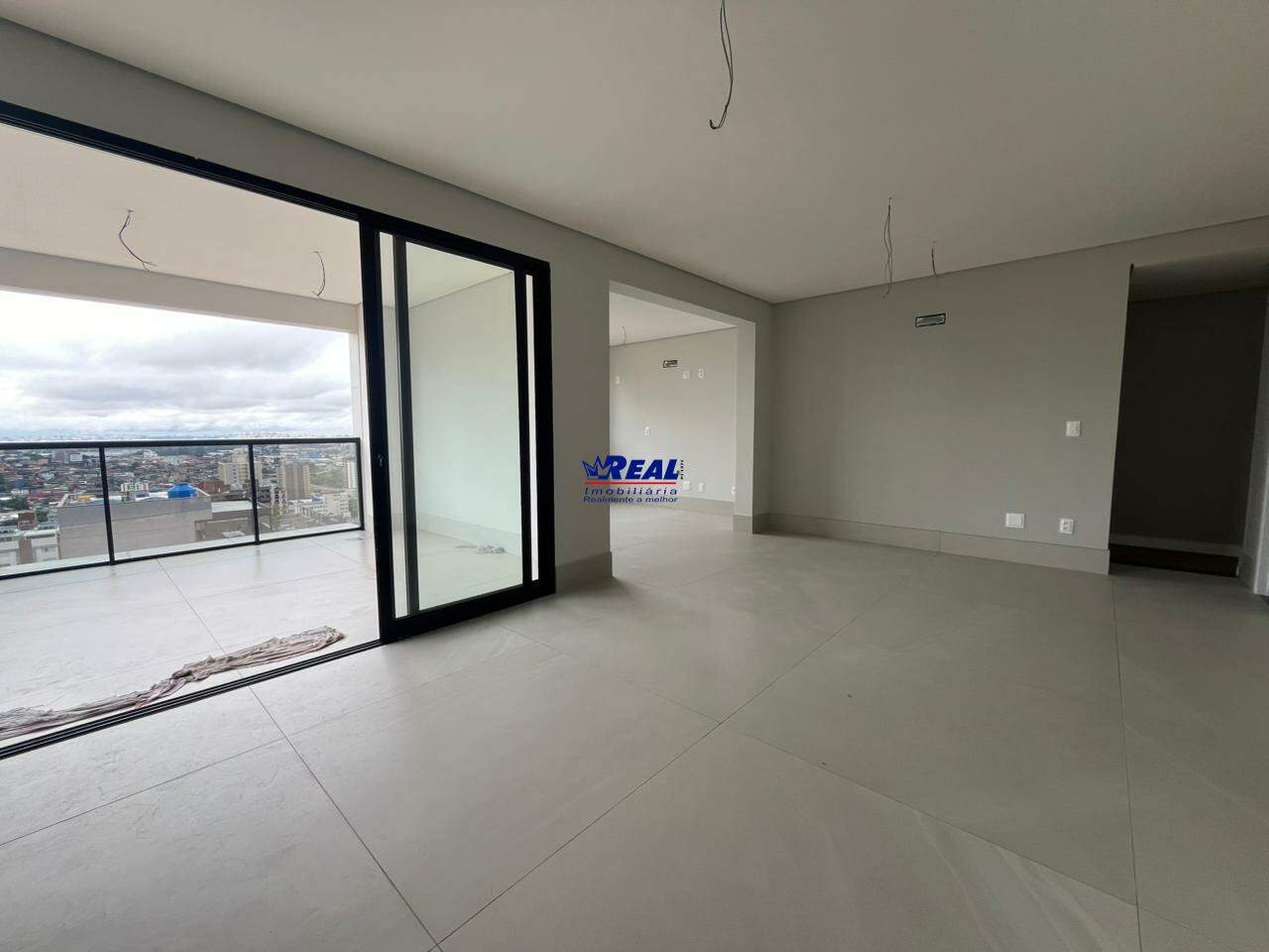 Apartamento à venda no Barreiro: 