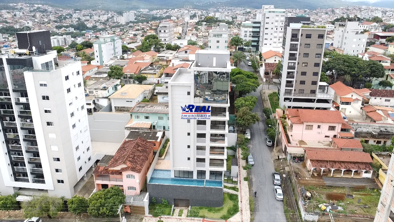 Apartamento à venda no Barreiro: 