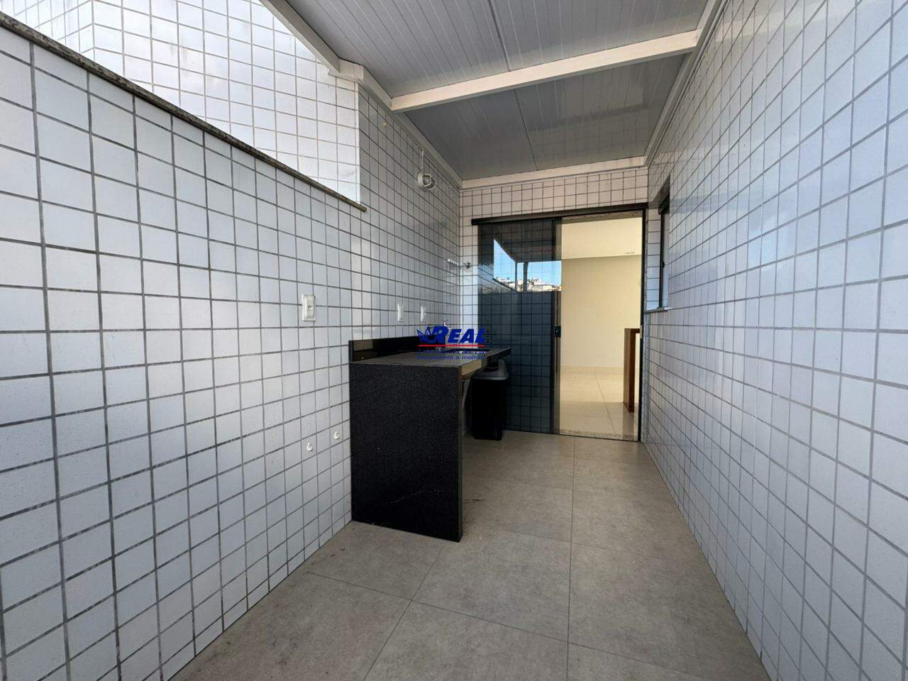 Area privativa à venda no Barreiro: 