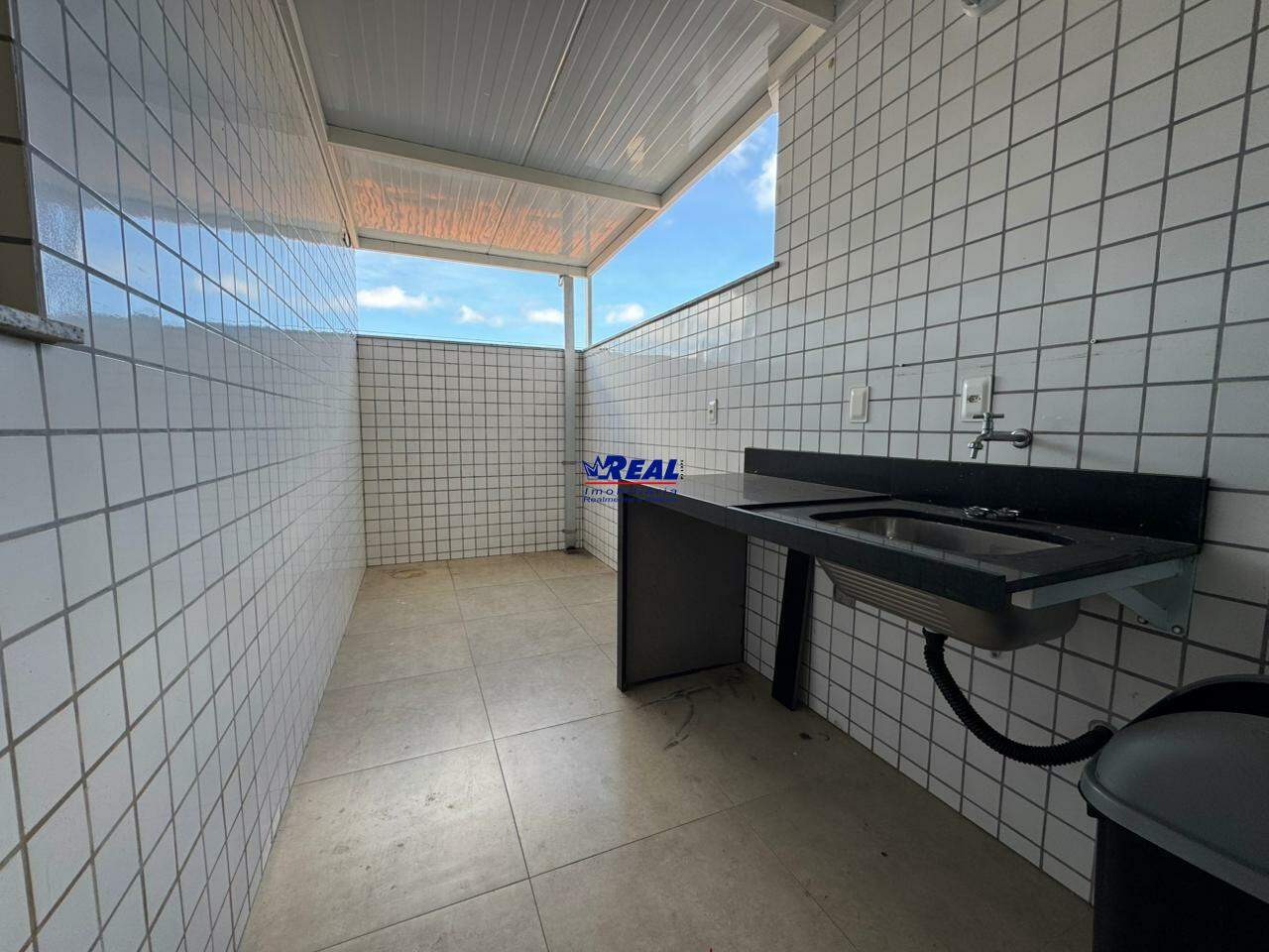 Area privativa à venda no Barreiro: 