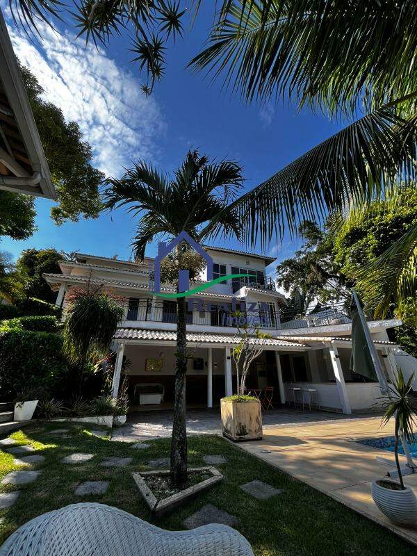 Casa à venda no BADU: 