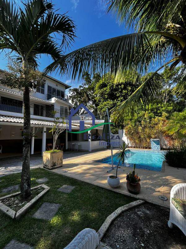 Casa à venda no BADU: 