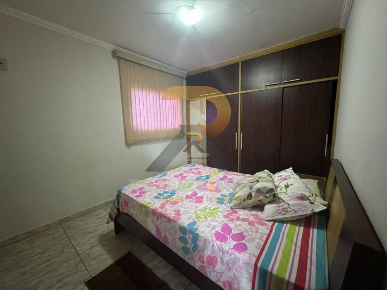 Casa para aluguel no Kennedy: 