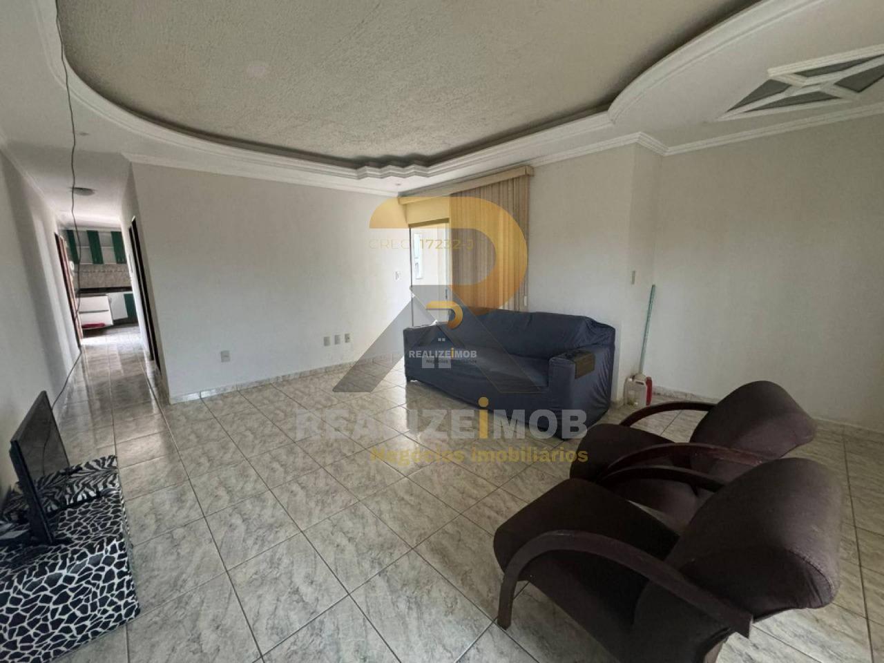 Casa para aluguel no Kennedy: 