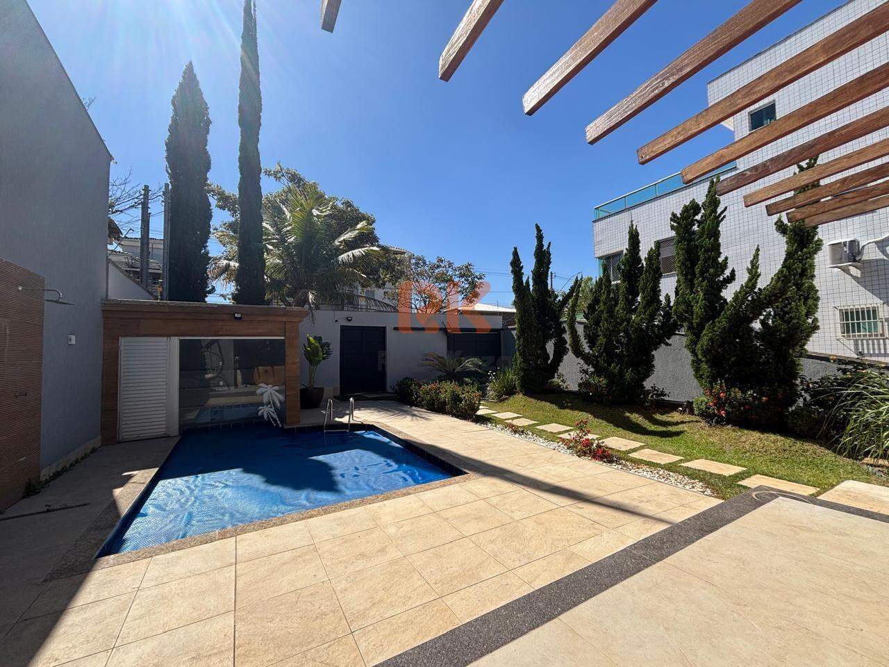 Casa à venda no Cabral: 