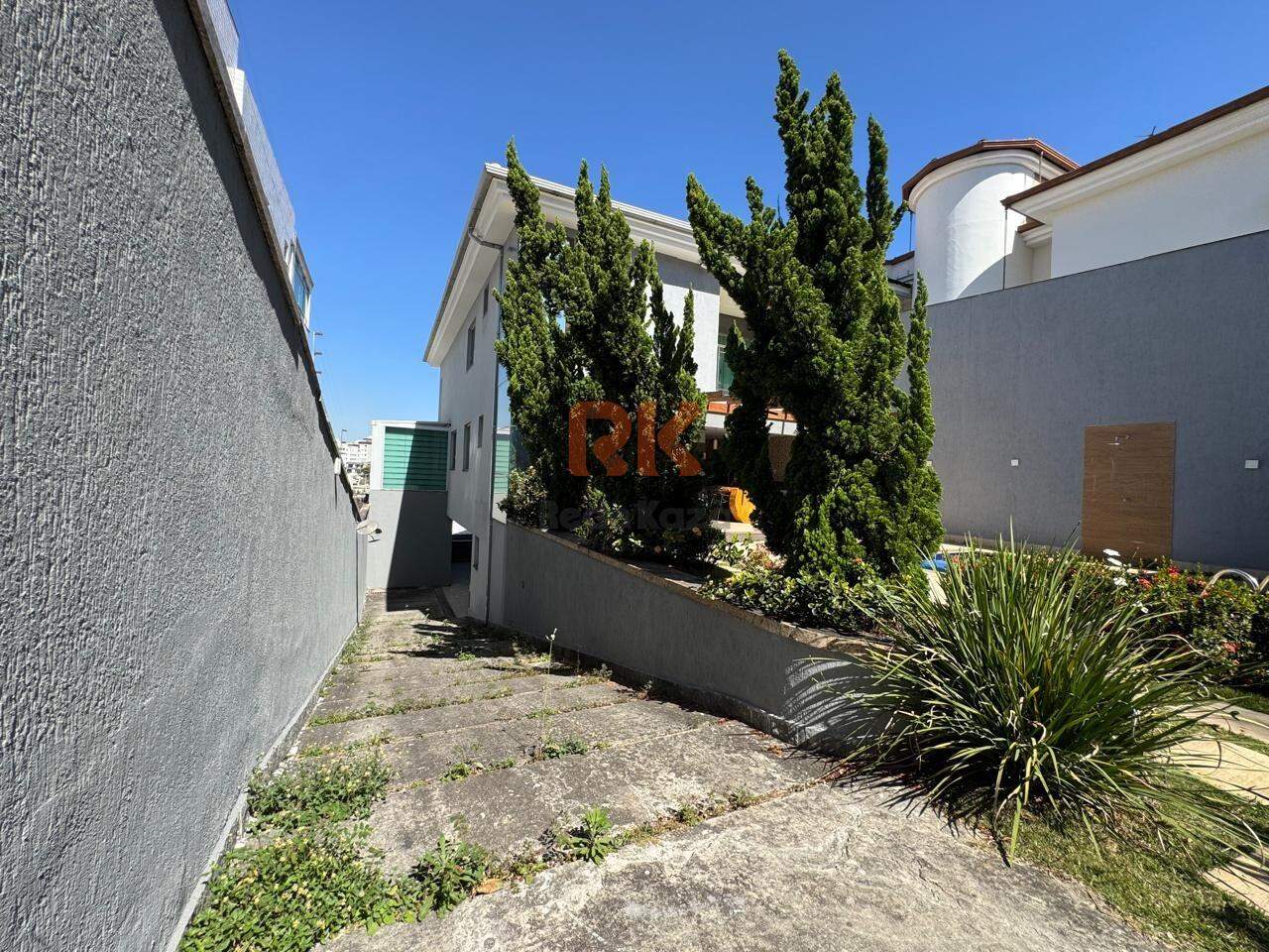 Casa à venda no Cabral: 