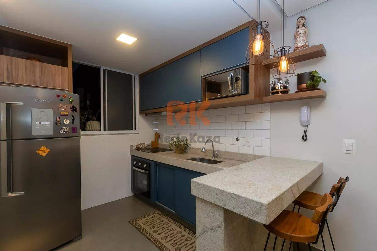 Apartamento à venda no Castelo: 