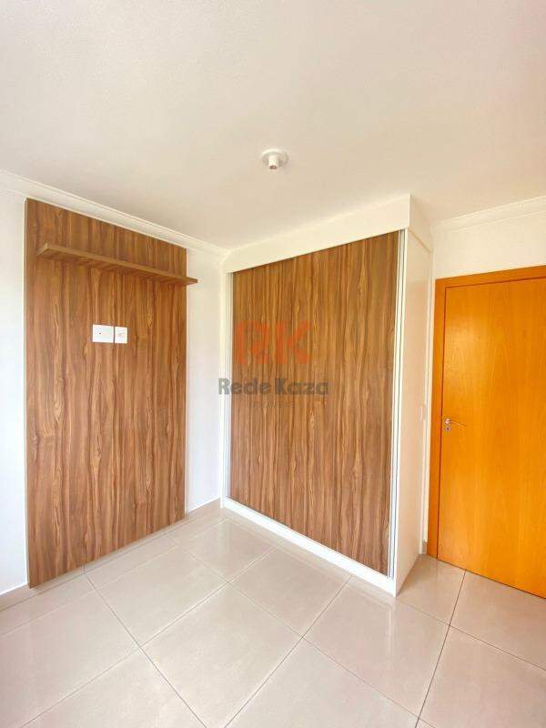 Apartamento à venda no Cabral: 