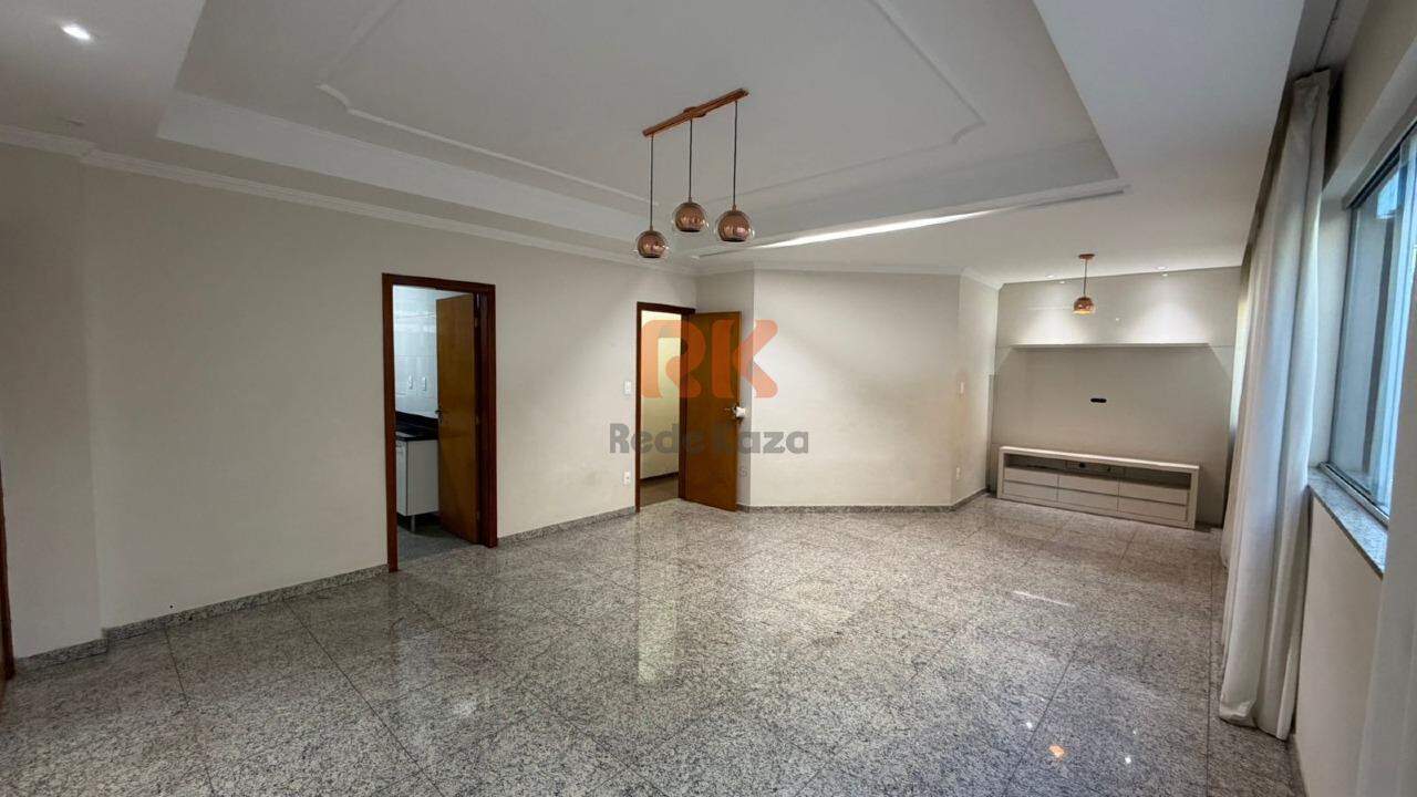 Área privativa à venda no Castelo: 