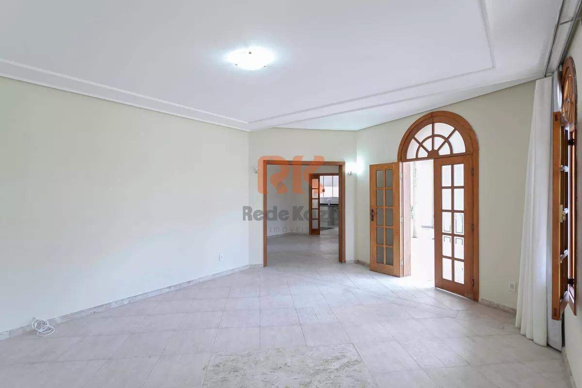 Casa à venda no Castelo: 