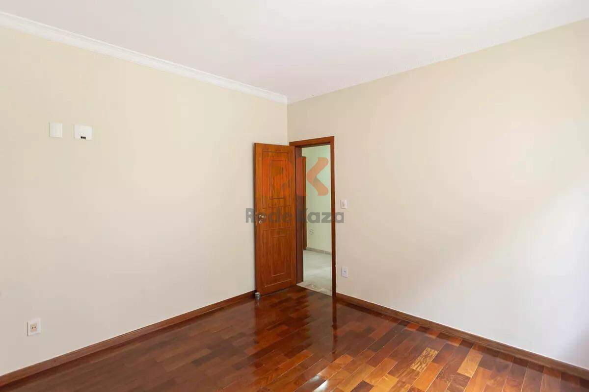 Casa à venda no Castelo: 