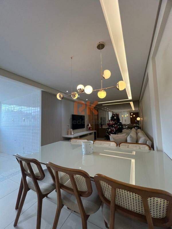 Apartamento à venda no Castelo: 