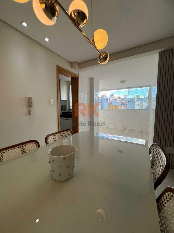 Apartamento à venda no Castelo: 