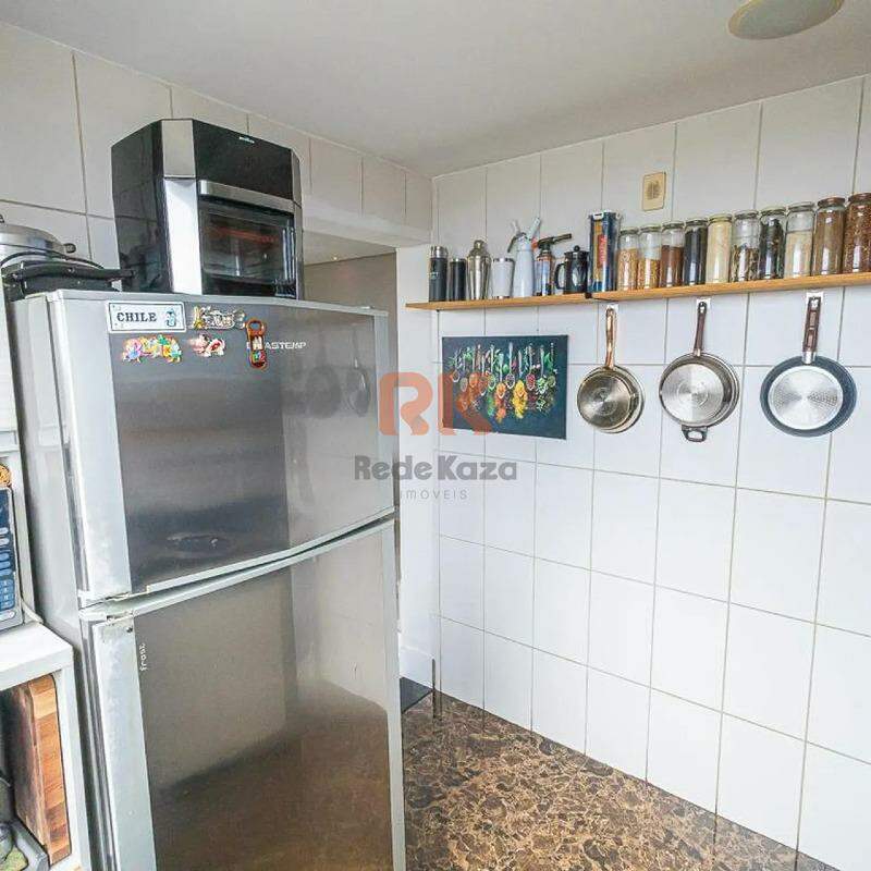 Cobertura à venda no Manacás: 