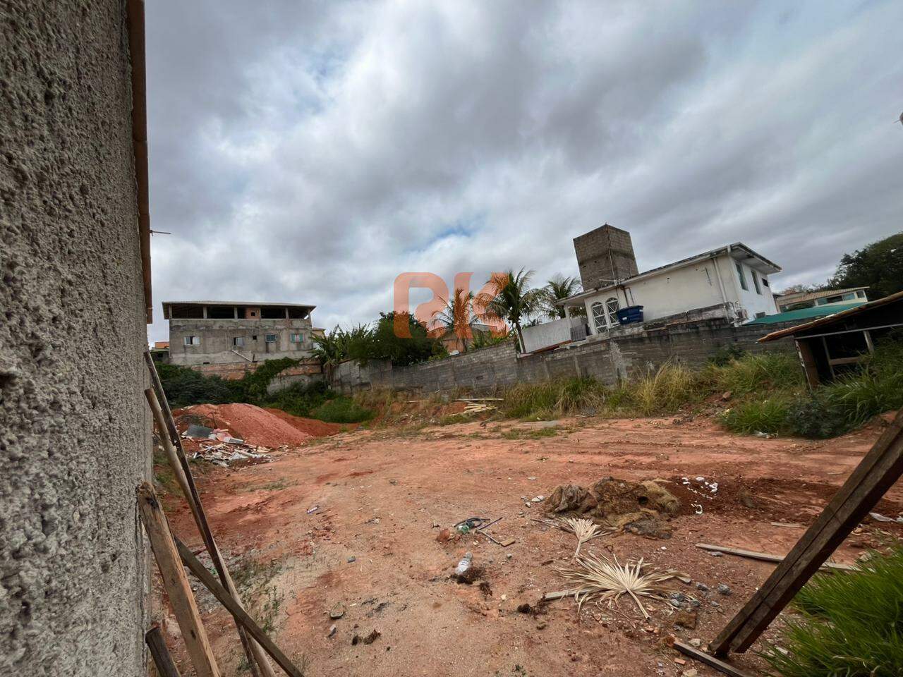 Lote à venda no Trevo: 