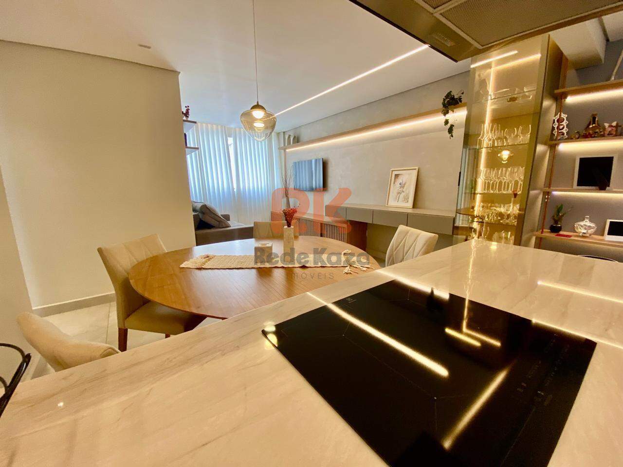 Apartamento à venda no Manacás: 