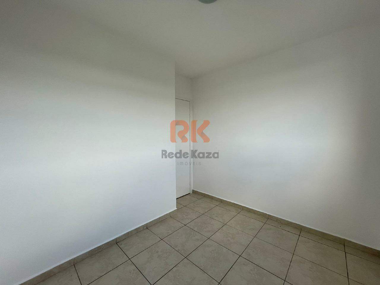 Apartamento para aluguel no Cabral: 