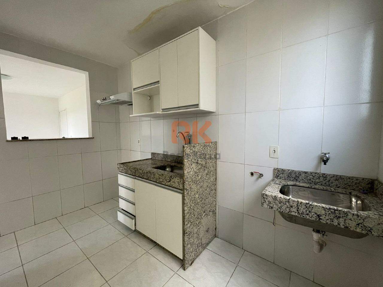 Apartamento para aluguel no Cabral: 