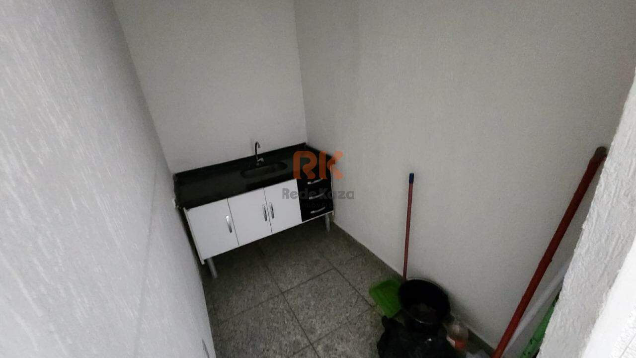Loja para aluguel no Cândida Ferreira: 