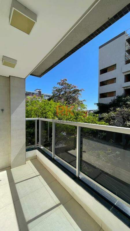 Apartamento para aluguel no Cabral: 