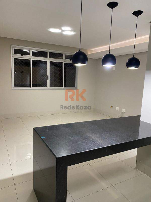 Apartamento para aluguel no Cabral: 