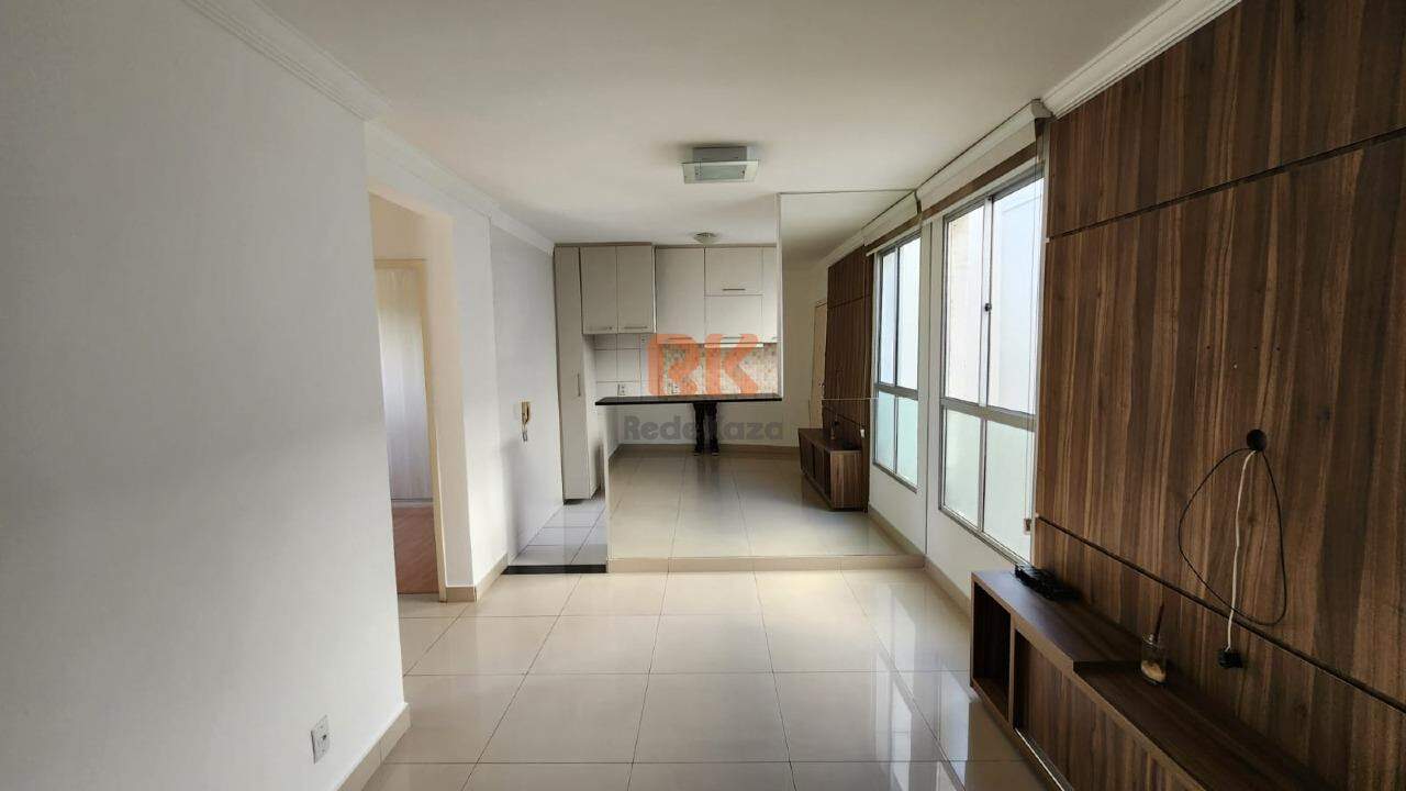 Apartamento para aluguel no Cabral: 