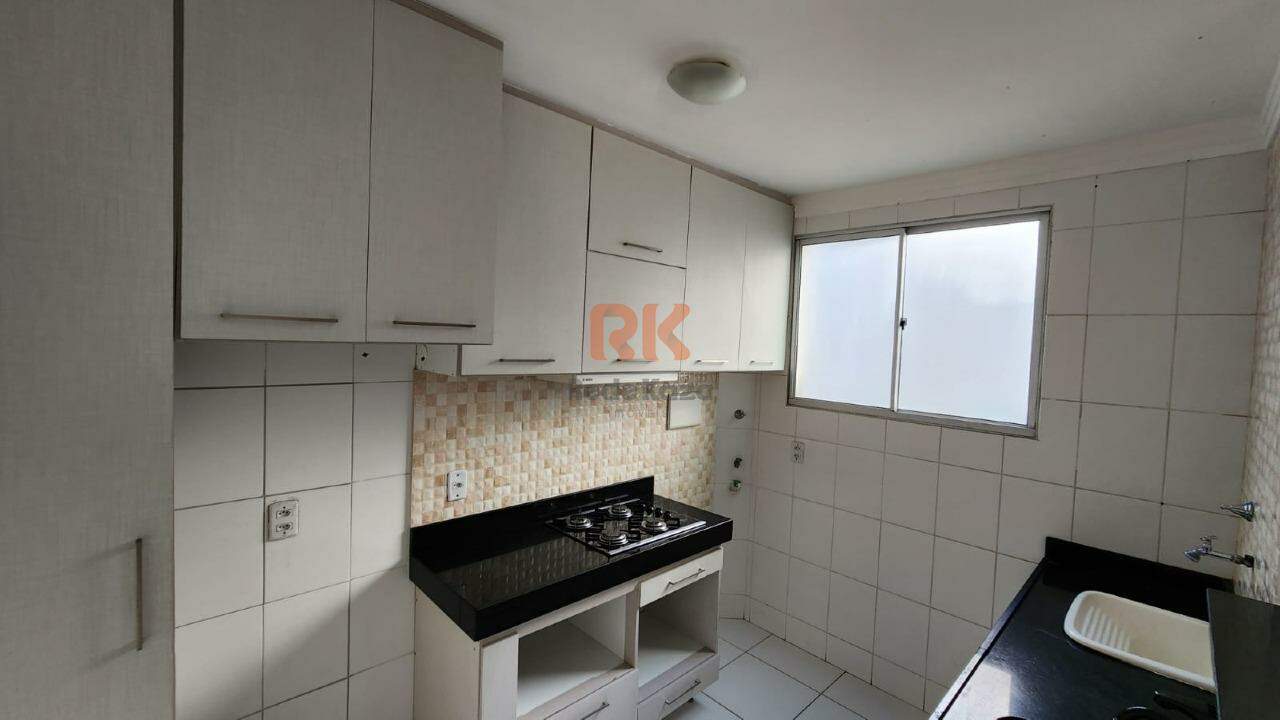 Apartamento para aluguel no Cabral: 