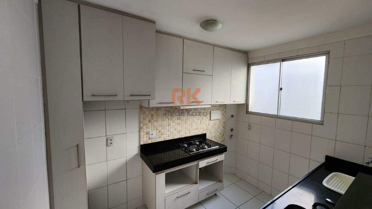 Apartamento para aluguel no Cabral: 