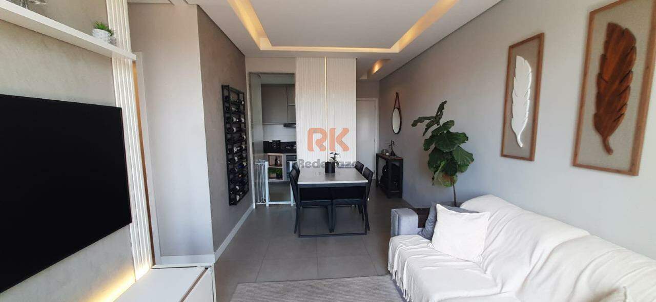 Apartamento à venda no Cabral: 