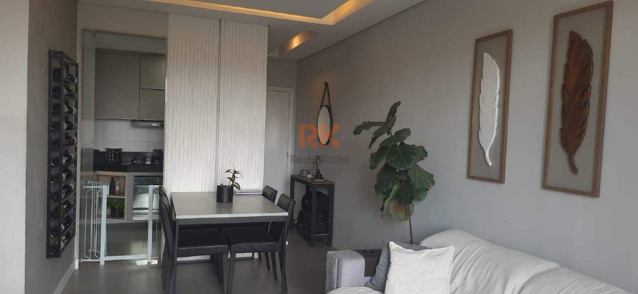 Apartamento à venda no Cabral: 