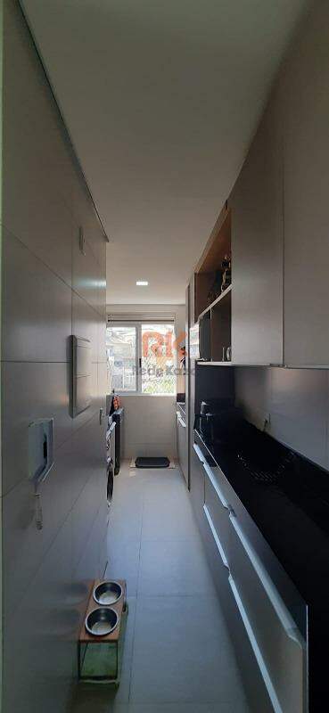 Apartamento à venda no Cabral: 